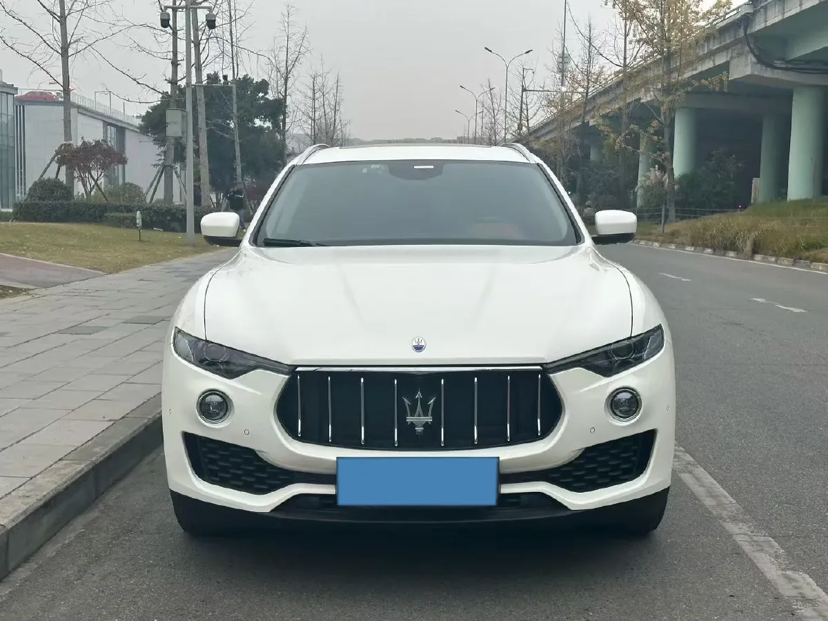 2018 Jaguar XJ 3.0T 340HP V6 8AT,autocango,china used car exporter,china ev exporter,chinese used car exporter,chinese used ev exporter