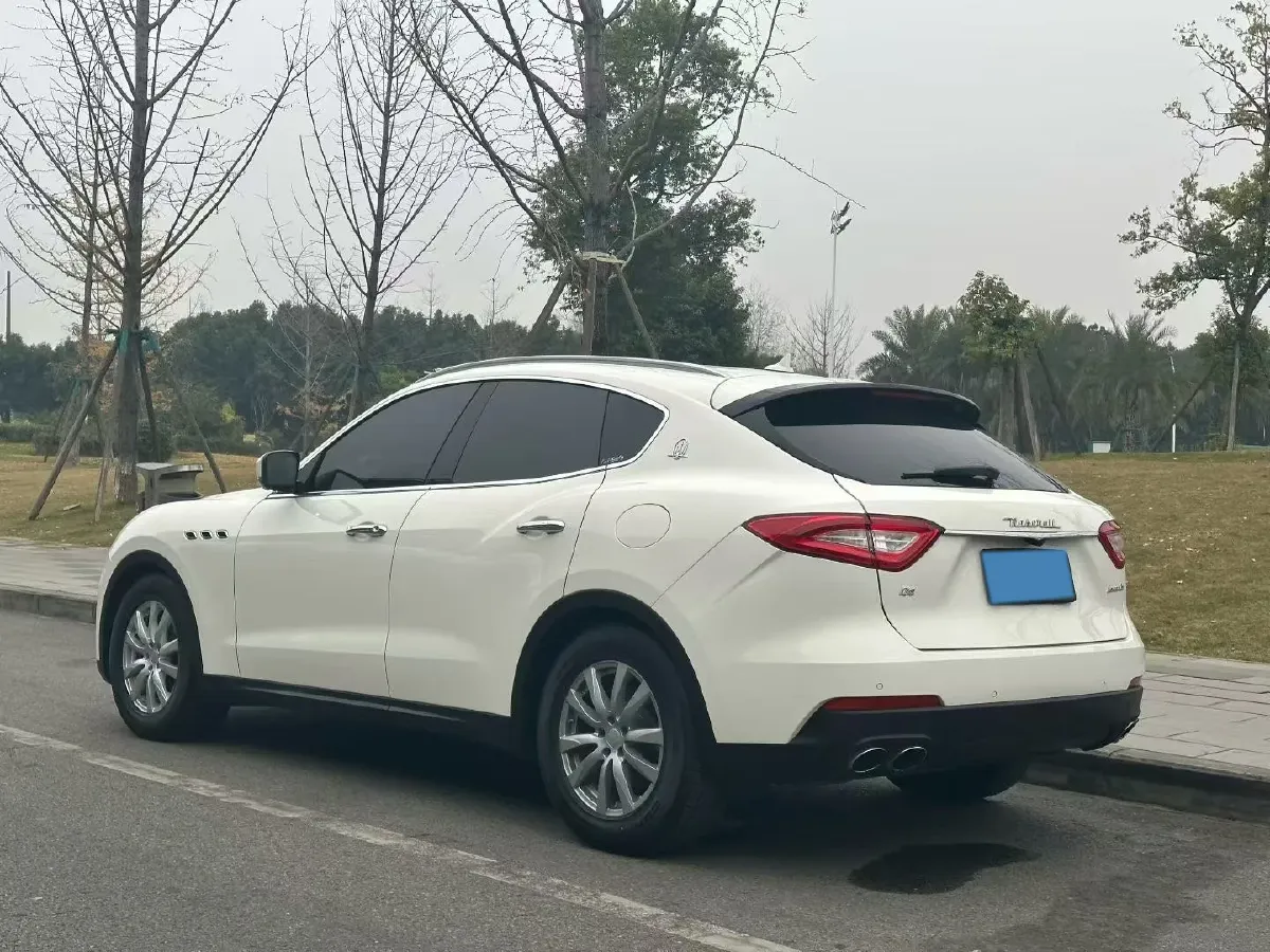 2018 Jaguar XJ 3.0T 340HP V6 8AT,autocango,china used car exporter,china ev exporter,chinese used car exporter,chinese used ev exporter