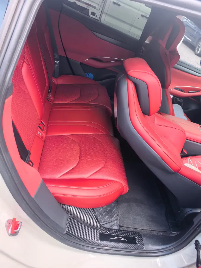 2024 MI SU7 BEV 101KWH,autocango,china used car exporter,china ev exporter,chinese used car exporter,chinese used ev exporter