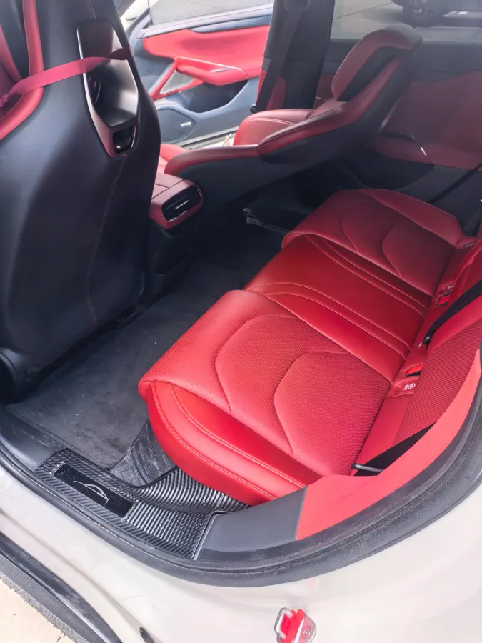 2024 MI SU7 BEV 101KWH,autocango,china used car exporter,china ev exporter,chinese used car exporter,chinese used ev exporter