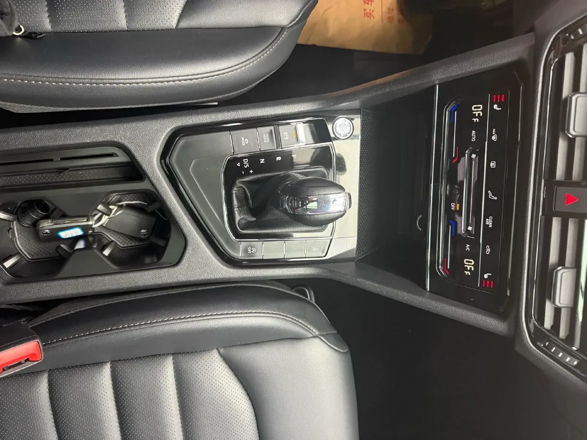 2021 Volkswagen Tharu 1.4T 150HP L4 7DCT,autocango,china used car exporter,china ev exporter,chinese used car exporter,chinese used ev exporter