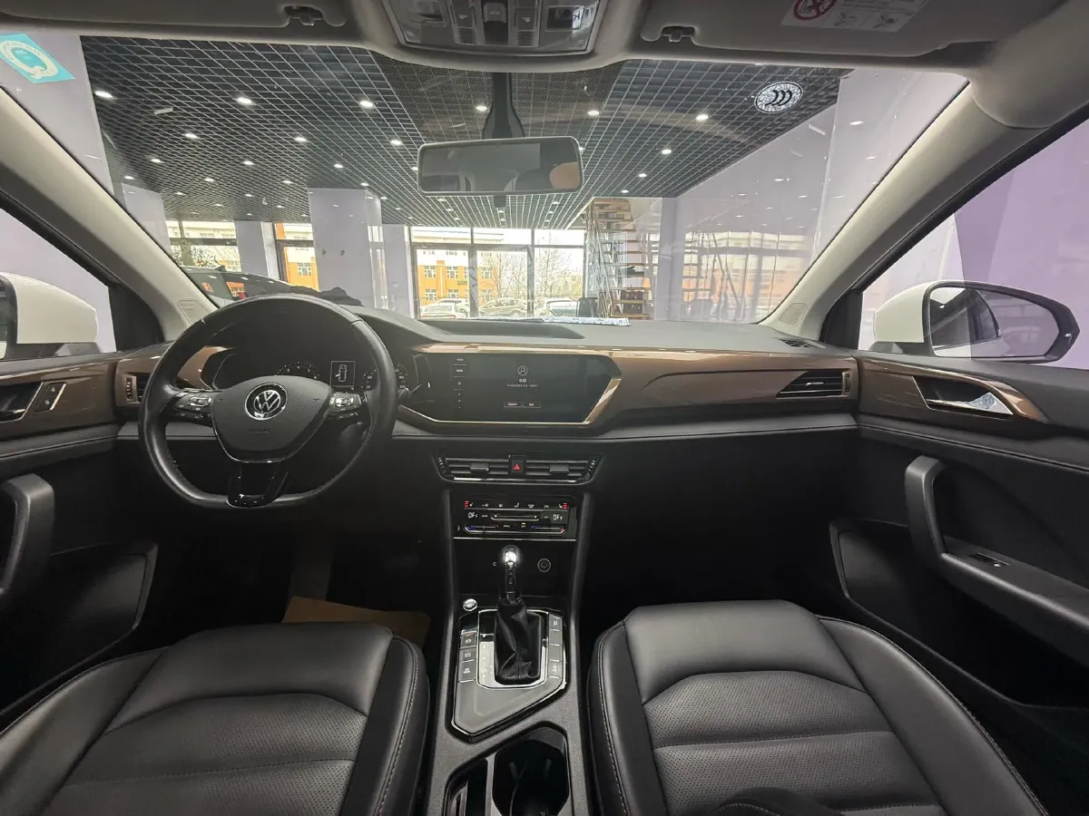 2021 Volkswagen Tharu 1.4T 150HP L4 7DCT,autocango,china used car exporter,china ev exporter,chinese used car exporter,chinese used ev exporter