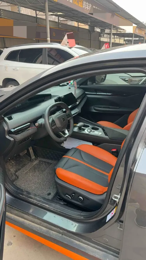 2024 ChangAn UNI-V 1.5T 188HP L4 7DCT,autocango,china used car exporter,china ev exporter,chinese used car exporter,chinese used ev exporter