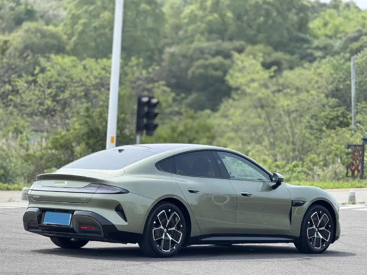 2024 MI SU7 BEV 73.6KWH,autocango,china used car exporter,china ev exporter,chinese used car exporter,chinese used ev exporter