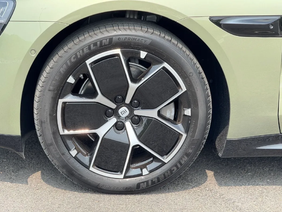 2024 MI SU7 BEV 73.6KWH,autocango,china used car exporter,china ev exporter,chinese used car exporter,chinese used ev exporter