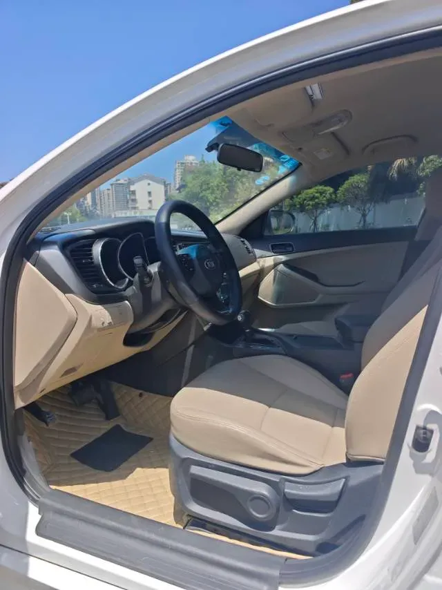 2015 Kia K5 2.0L 162HP L4 6AT,autocango,china used car exporter,china ev exporter,chinese used car exporter,chinese used ev exporter