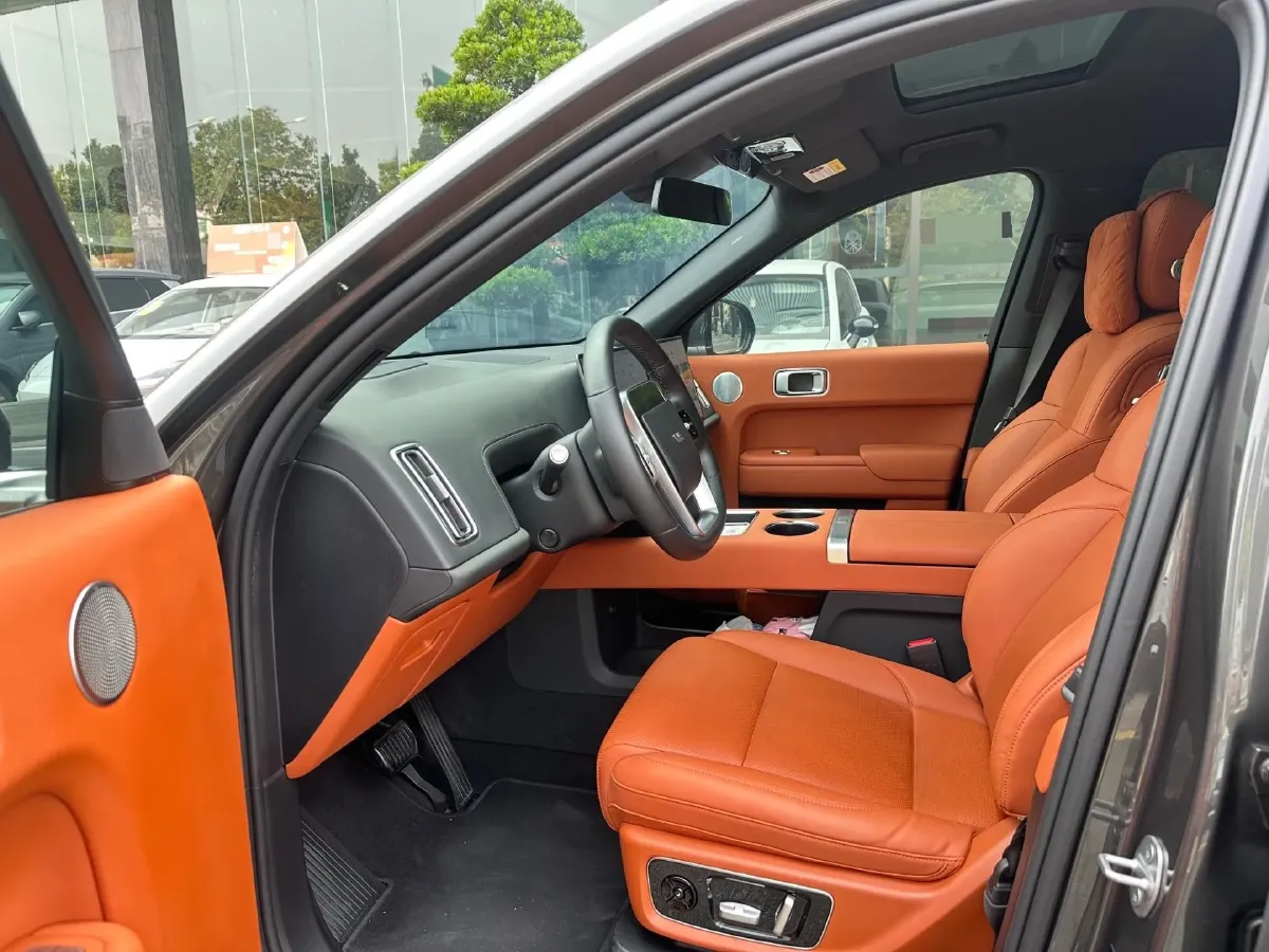 2022 Li L9 Range Extended 154HP REEV 42.6KWH,autocango,china used car exporter,china ev exporter,chinese used car exporter,chinese used ev exporter