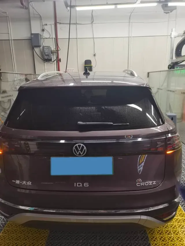 2021 Volkswagen ID.6 Crozz BEV 84.8KWH,autocango,china used car exporter,china ev exporter,chinese used car exporter,chinese used ev exporter