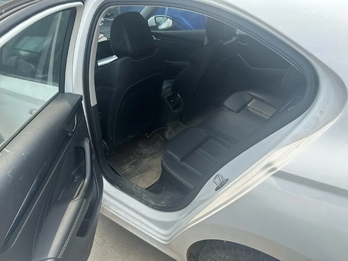 2021 Skoda Octavia 1.4T 150HP L4 7DCT,autocango,china used car exporter,china ev exporter,chinese used car exporter,chinese used ev exporter