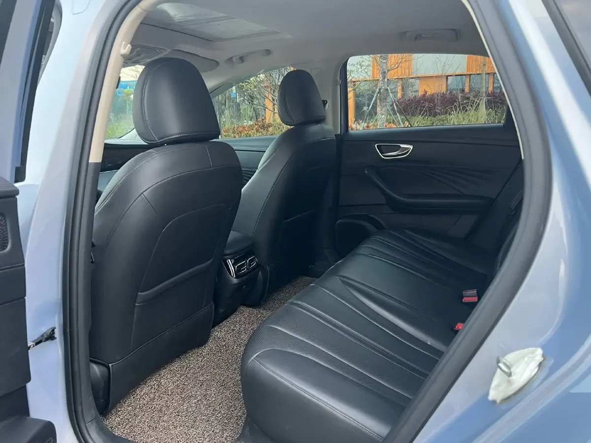 2023 Roewe D7 1.5L 112HP L4 1DHT PHEV 21.4KWH,autocango,china used car exporter,china ev exporter,chinese used car exporter,chinese used ev exporter