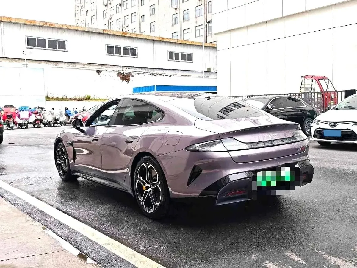 2024 MI SU7 BEV 101KWH,autocango,china used car exporter,china ev exporter,chinese used car exporter,chinese used ev exporter