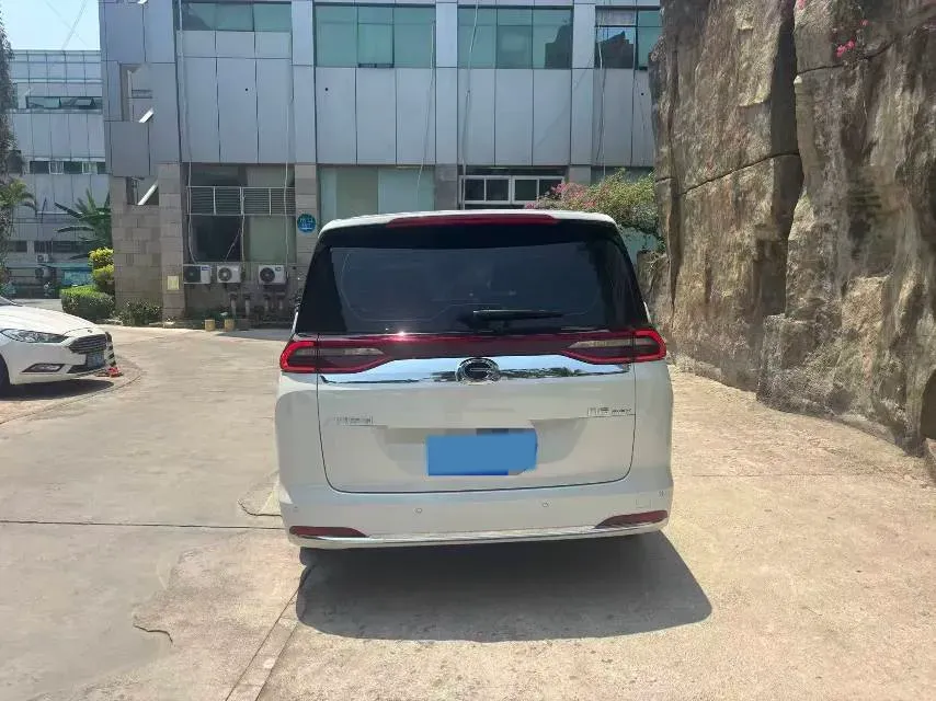 2025 GAC Trumpchi M6 1.5T 177HP L4 7DCT,autocango,china used car exporter,china ev exporter,chinese used car exporter,chinese used ev exporter