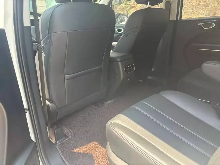 2025 GAC Trumpchi M6 1.5T 177HP L4 7DCT,autocango,china used car exporter,china ev exporter,chinese used car exporter,chinese used ev exporter