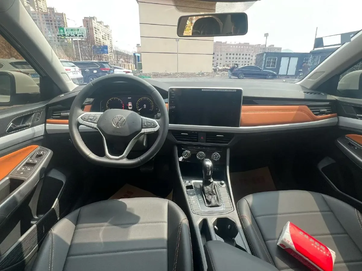 2025 Volkswagen Bora 1.2T 116HP L4 7DCT,autocango,china used car exporter,china ev exporter,chinese used car exporter,chinese used ev exporter