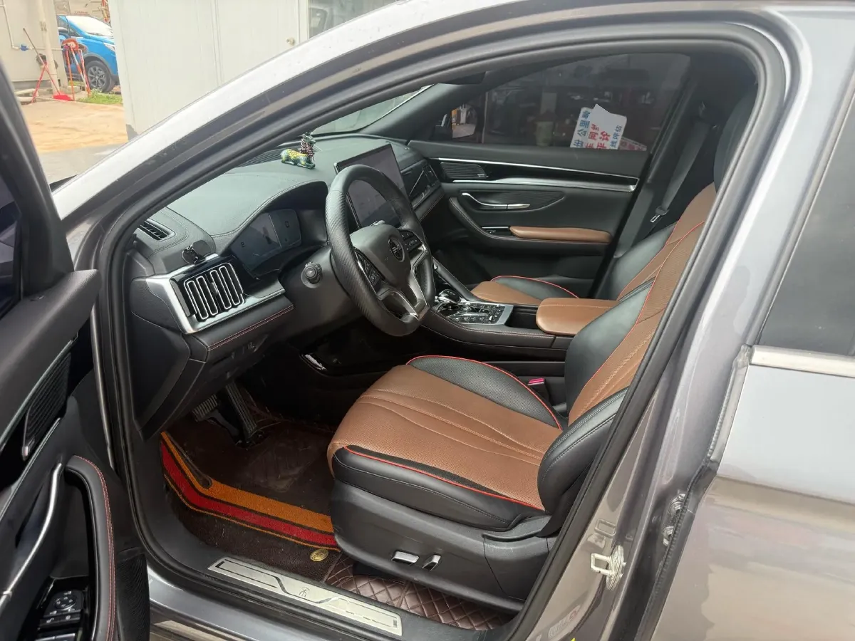 2022 Ford Mondeo 2.0T 238HP L4 8AT,autocango,china used car exporter,china ev exporter,chinese used car exporter,chinese used ev exporter