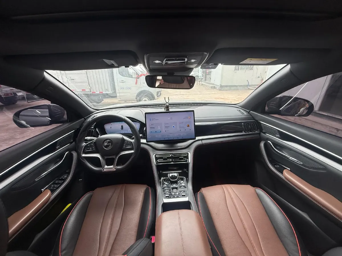 2022 Ford Mondeo 2.0T 238HP L4 8AT,autocango,china used car exporter,china ev exporter,chinese used car exporter,chinese used ev exporter