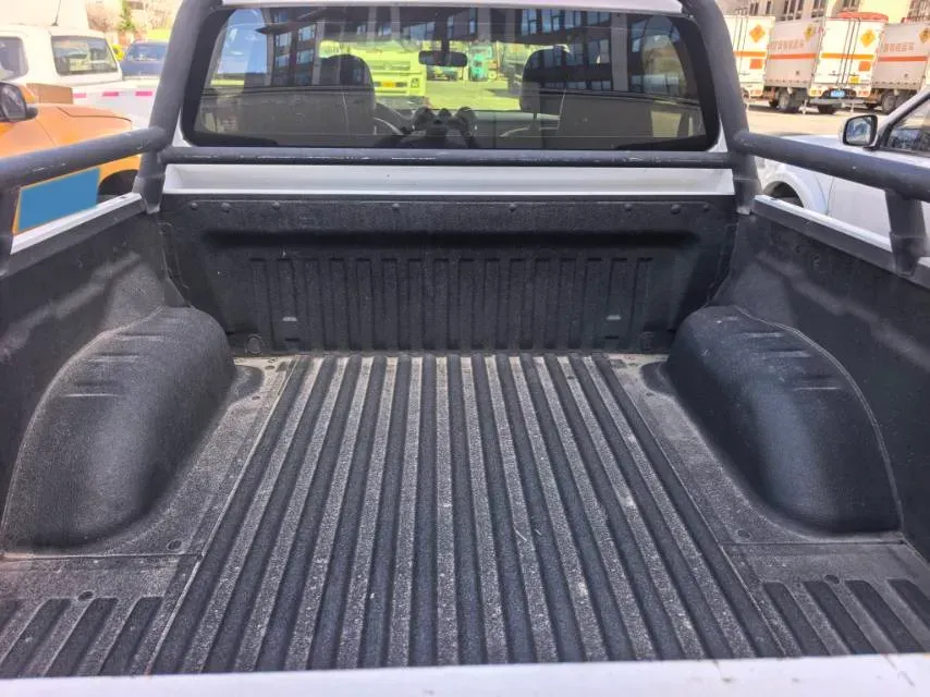 2020 Dongfeng RuiQi 6 2.4L 158HP L4 5MT,autocango,china used car exporter,china ev exporter,chinese used car exporter,chinese used ev exporter