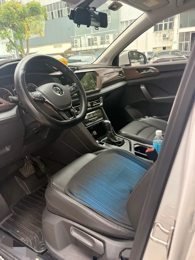 2021 Volkswagen Tharu 1.4T 150HP L4 7DCT,autocango,china used car exporter,china ev exporter,chinese used car exporter,chinese used ev exporter