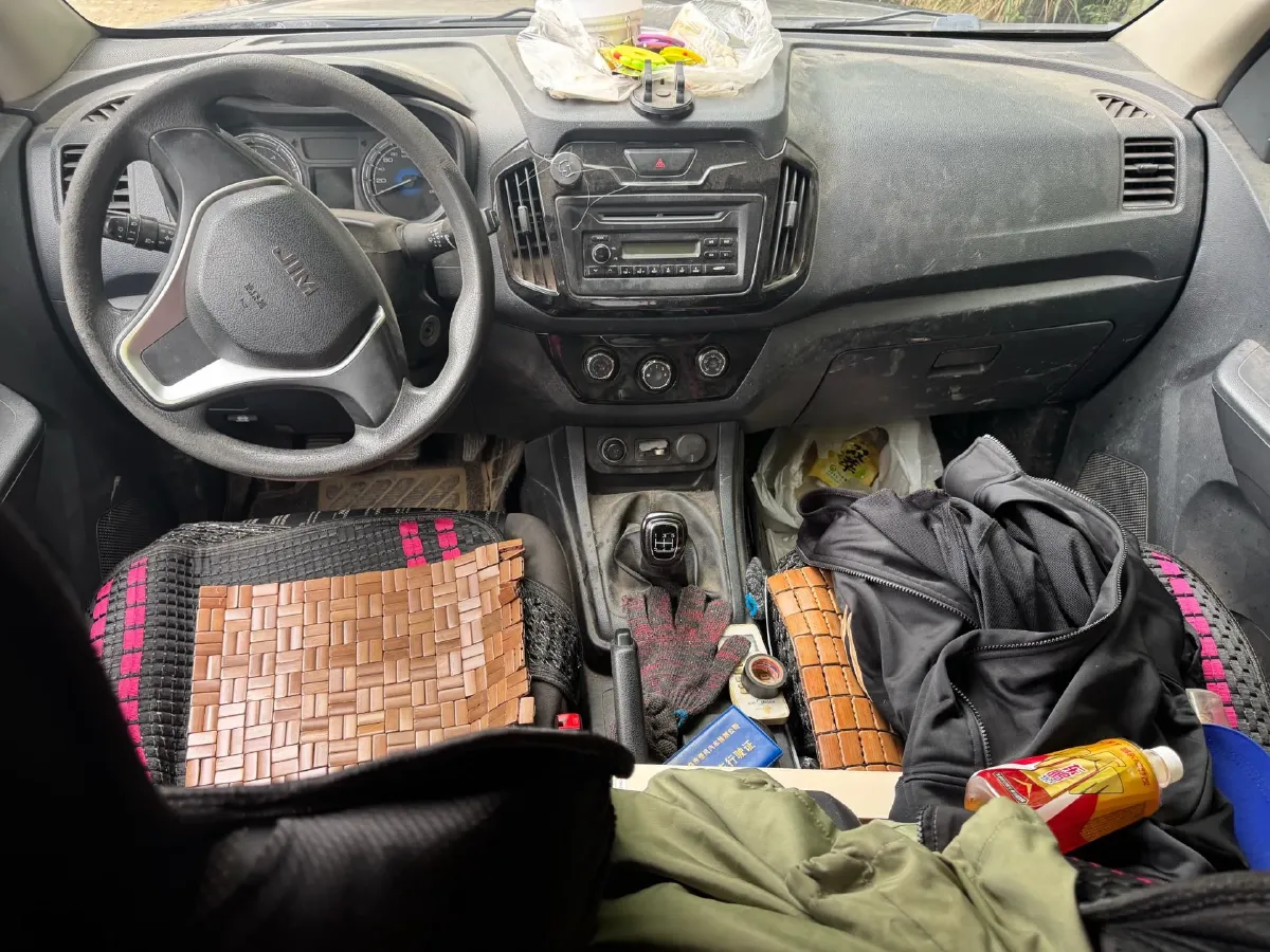 2018 Isuzu RE-MAX Jim 2.8T 116HP L4 5MT,autocango,china used car exporter,china ev exporter,chinese used car exporter,chinese used ev exporter