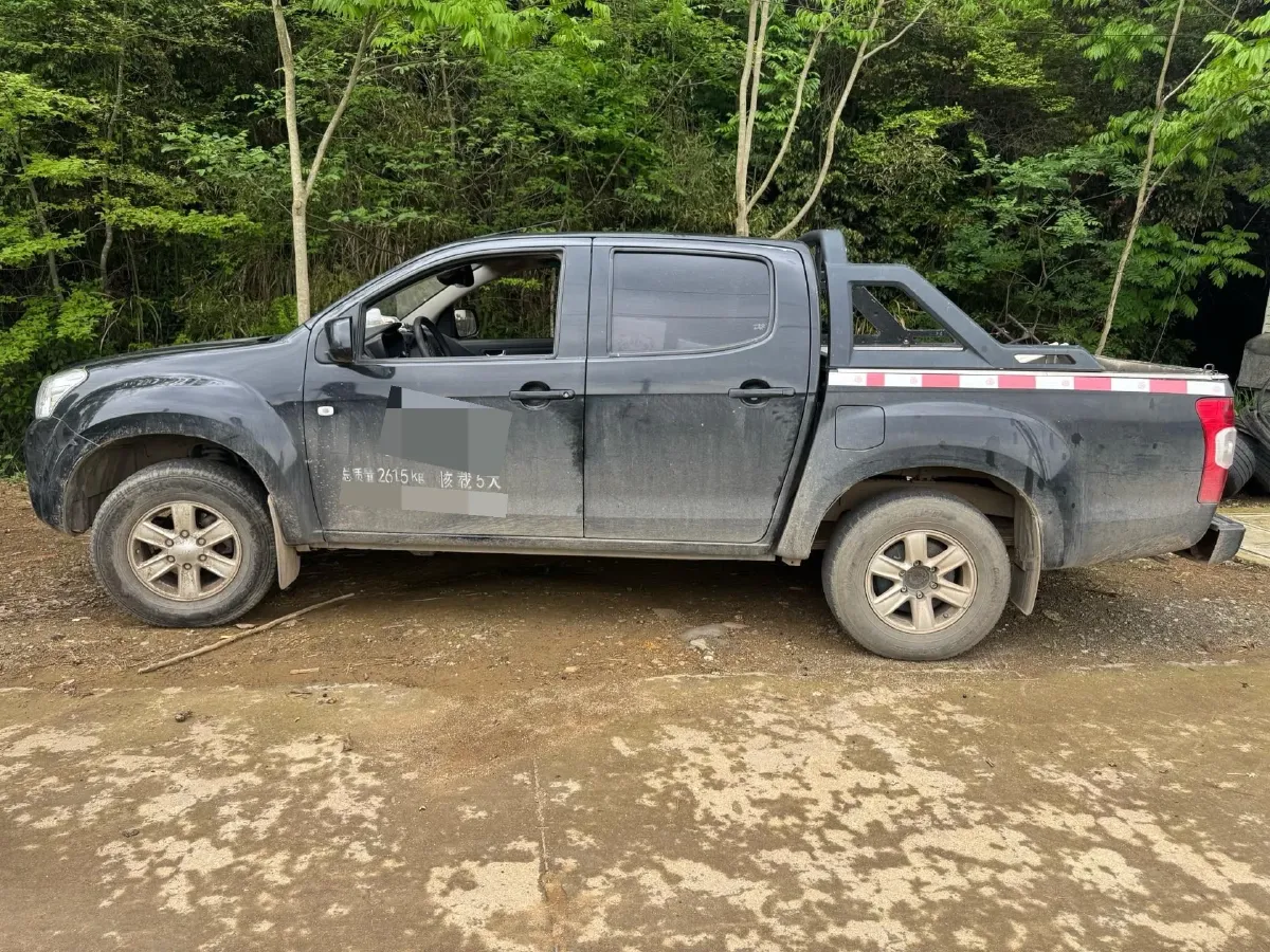 2018 Isuzu RE-MAX Jim 2.8T 116HP L4 5MT,autocango,china used car exporter,china ev exporter,chinese used car exporter,chinese used ev exporter