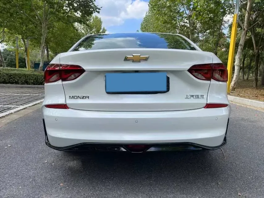 2022 Chevrolet Monza 1.5L 113HP L4 6AT,autocango,china used car exporter,china ev exporter,chinese used car exporter,chinese used ev exporter