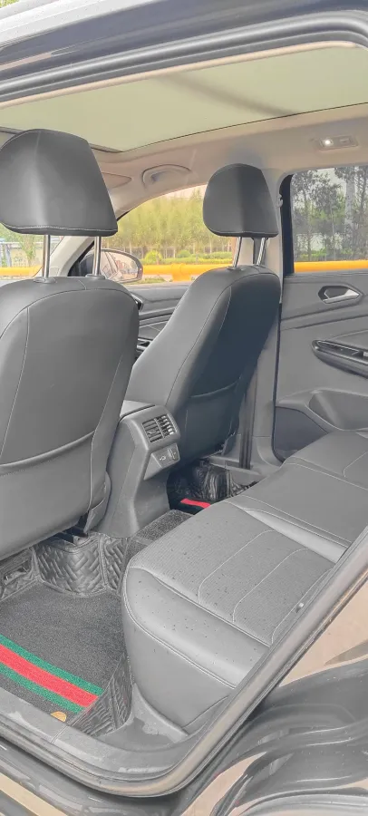 2021 Jetta VS7 1.4T 150HP L4 6AT,autocango,china used car exporter,china ev exporter,chinese used car exporter,chinese used ev exporter