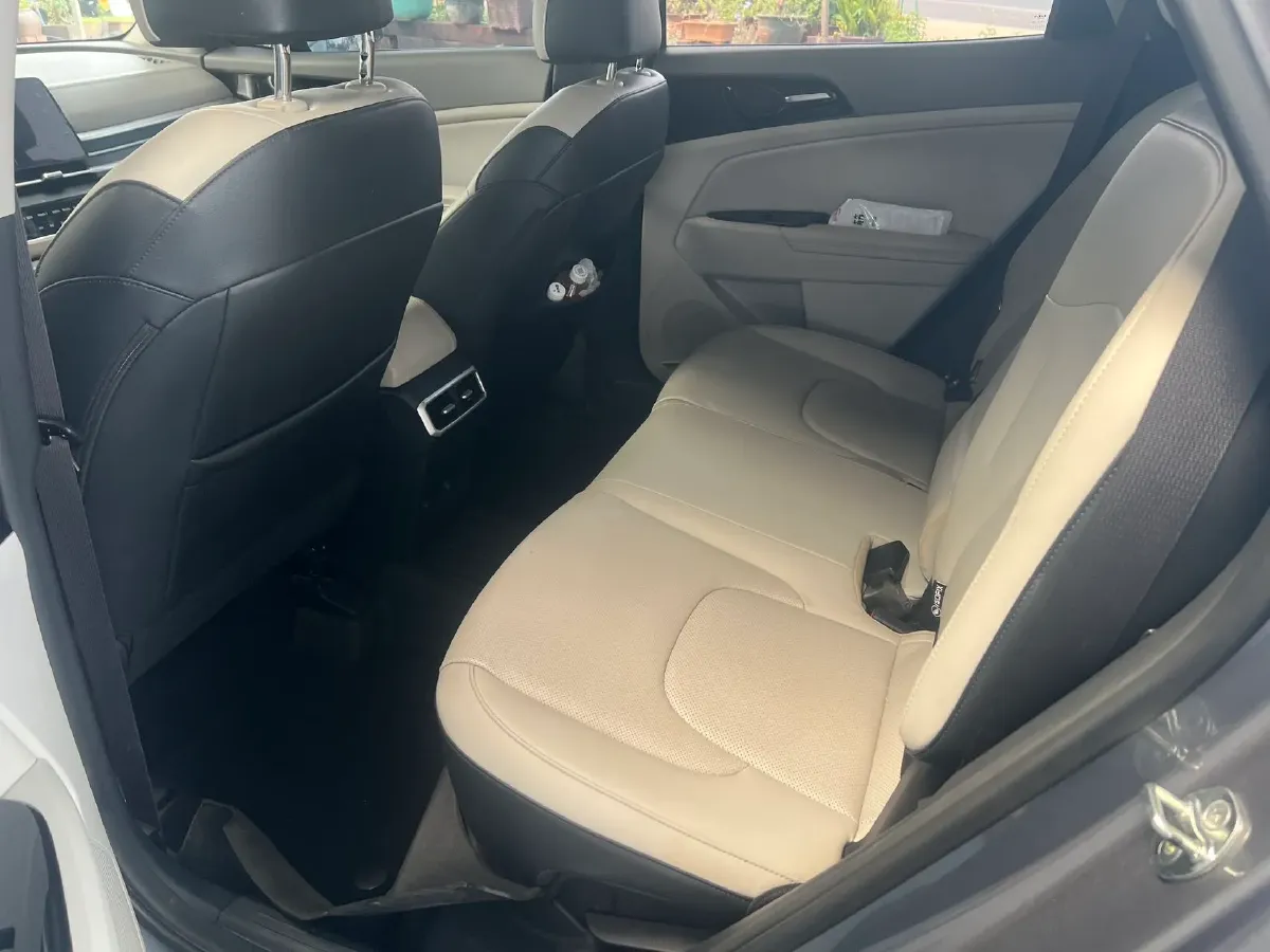 2023 Kia Sportage 1.5T 200HP L4 8AT,autocango,china used car exporter,china ev exporter,chinese used car exporter,chinese used ev exporter