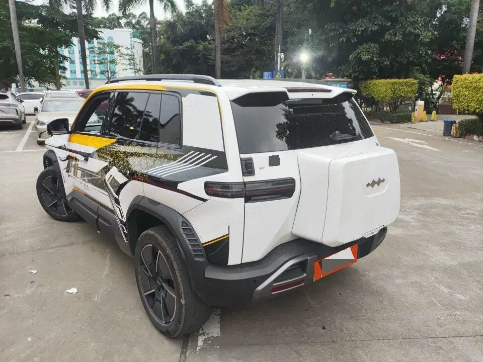 2025 FangChengBao Tai 3 BEV,autocango,china used car exporter,china ev exporter,chinese used car exporter,chinese used ev exporter