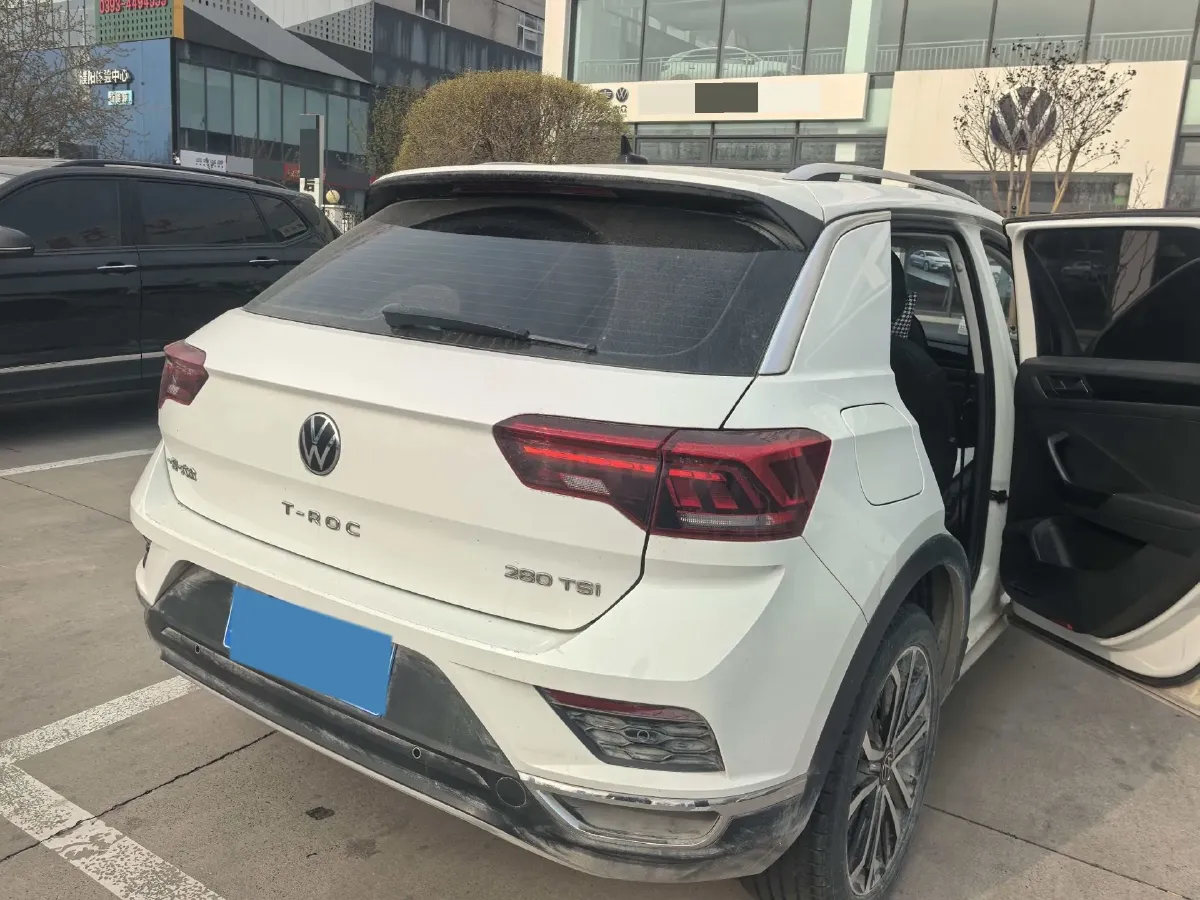 2021 Volkswagen T-Roc 1.4T 150HP L4 7DCT,autocango,china used car exporter,china ev exporter,chinese used car exporter,chinese used ev exporter