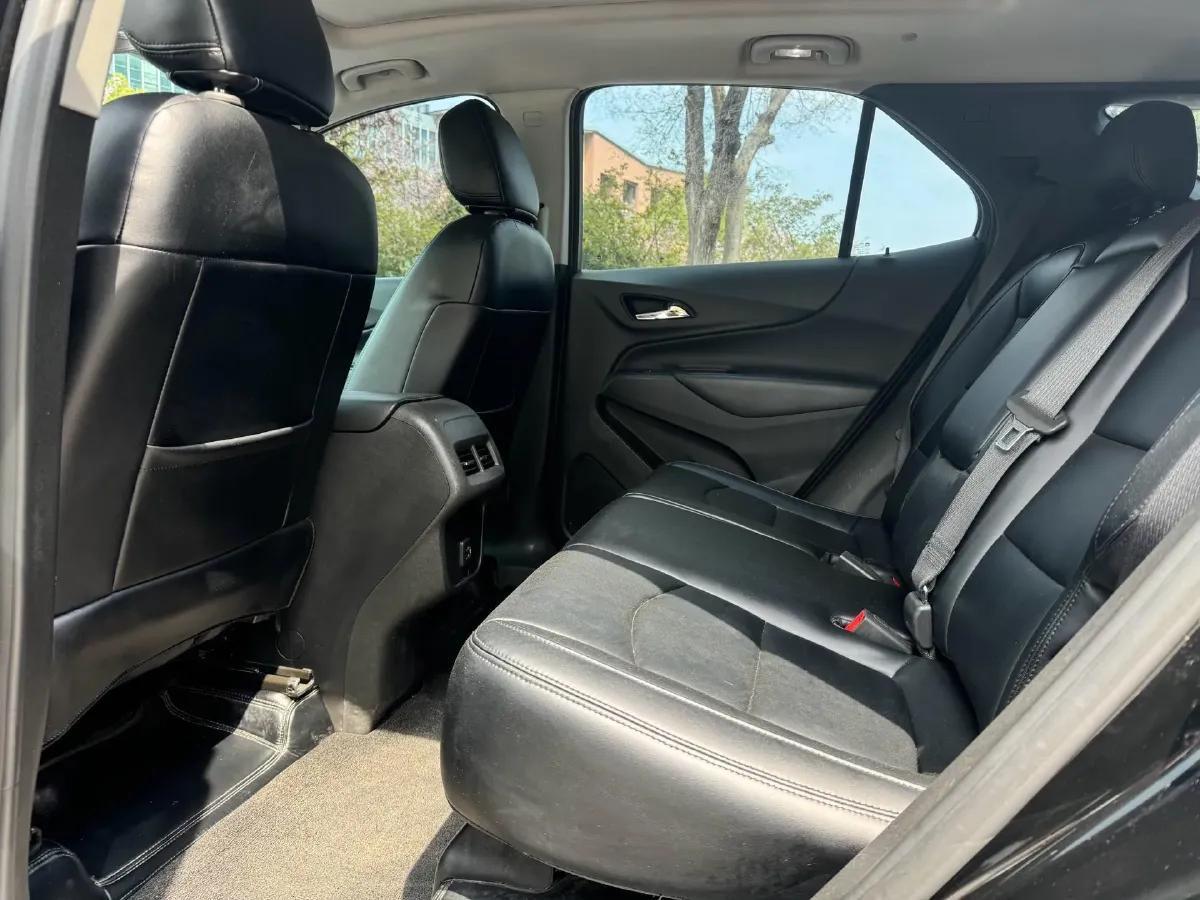 2018 Chevrolet Equinox 1.5T 180HP L4 6AT,autocango,china used car exporter,china ev exporter,chinese used car exporter,chinese used ev exporter