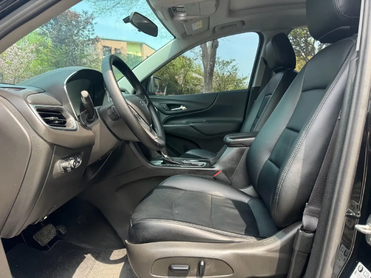 2018 Chevrolet Equinox 1.5T 180HP L4 6AT,autocango,china used car exporter,china ev exporter,chinese used car exporter,chinese used ev exporter