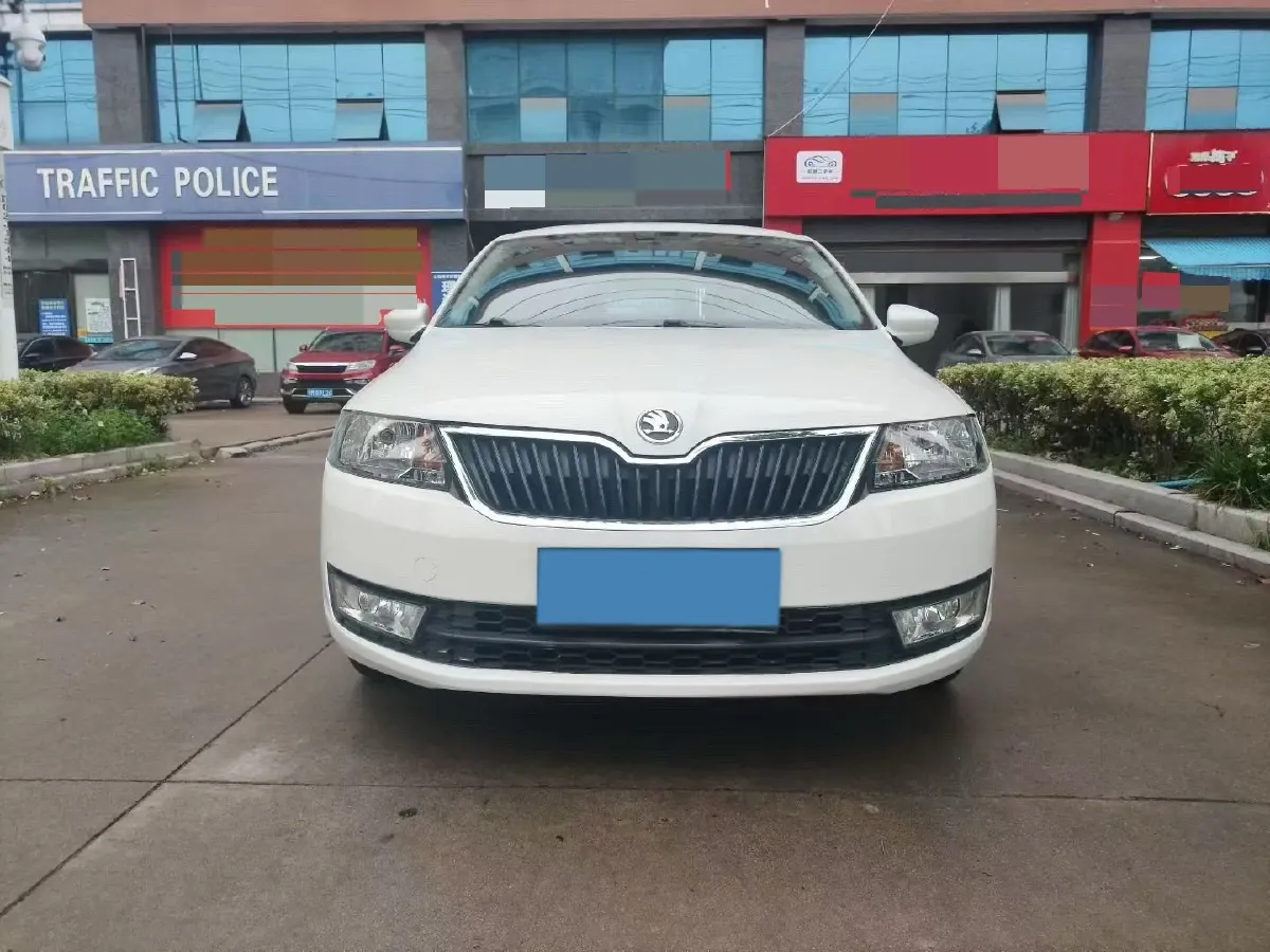 2016 Skoda Rapid Spaceback 1.6L 110HP L4 6AT,autocango,china used car exporter,china ev exporter,chinese used car exporter,chinese used ev exporter