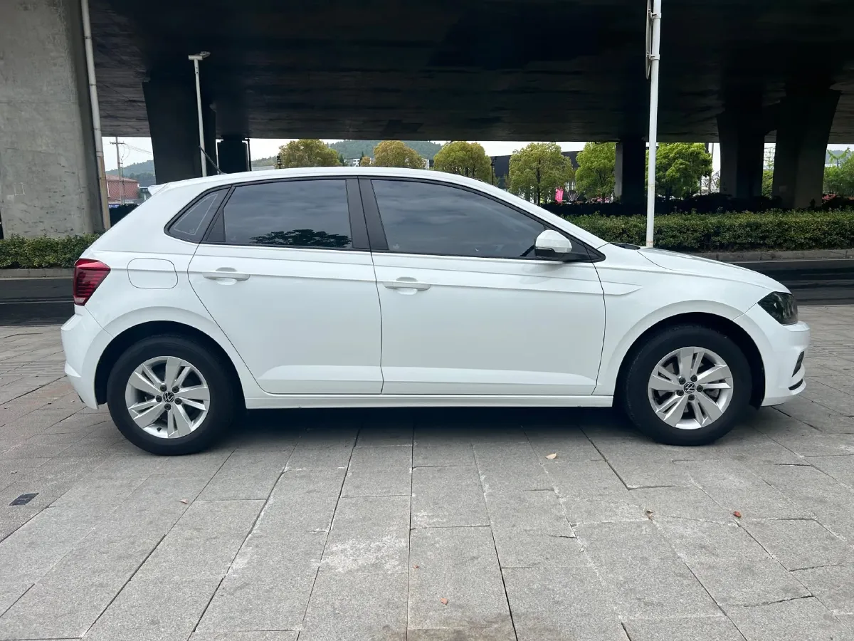 2023 Volkswagen Polo 1.5L 110HP L4 6AT,autocango,china used car exporter,china ev exporter,chinese used car exporter,chinese used ev exporter