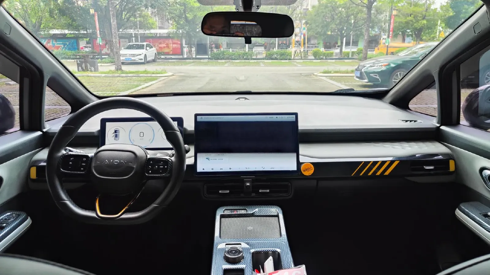 2022 Geely Okavango 1.8T 184HP L4 7DCT,autocango,china used car exporter,china ev exporter,chinese used car exporter,chinese used ev exporter