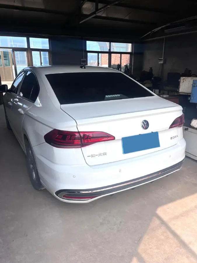 2023 Volkswagen Bora 1.5L 113HP L4 6AT,autocango,china used car exporter,china ev exporter,chinese used car exporter,chinese used ev exporter