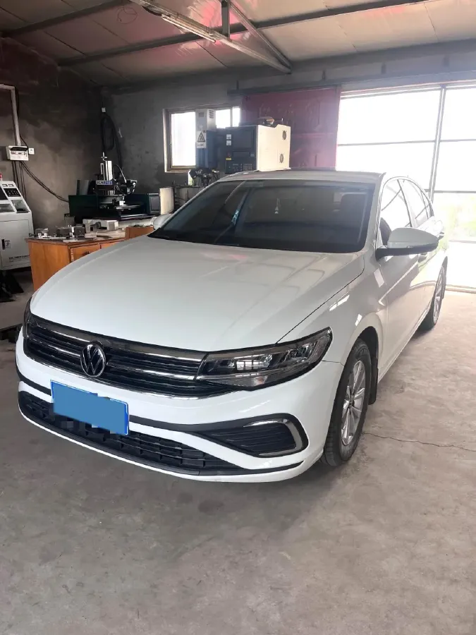 2023 Volkswagen Bora 1.5L 113HP L4 6AT,autocango,china used car exporter,china ev exporter,chinese used car exporter,chinese used ev exporter