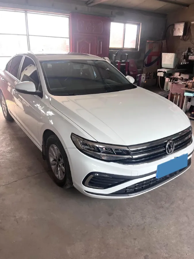 2023 Volkswagen Bora 1.5L 113HP L4 6AT,autocango,china used car exporter,china ev exporter,chinese used car exporter,chinese used ev exporter