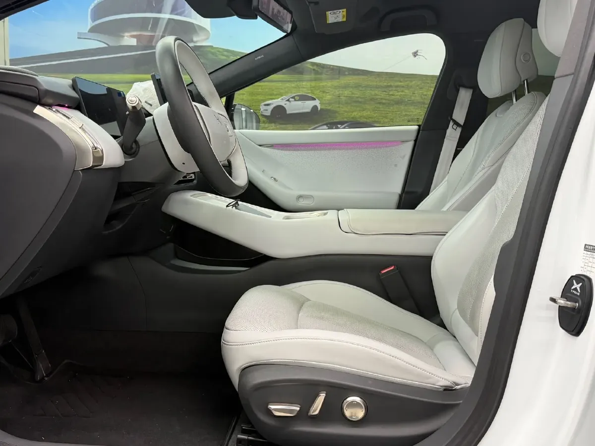 2024 Xpeng P7+ BEV 76.3KWH,autocango,china used car exporter,china ev exporter,chinese used car exporter,chinese used ev exporter