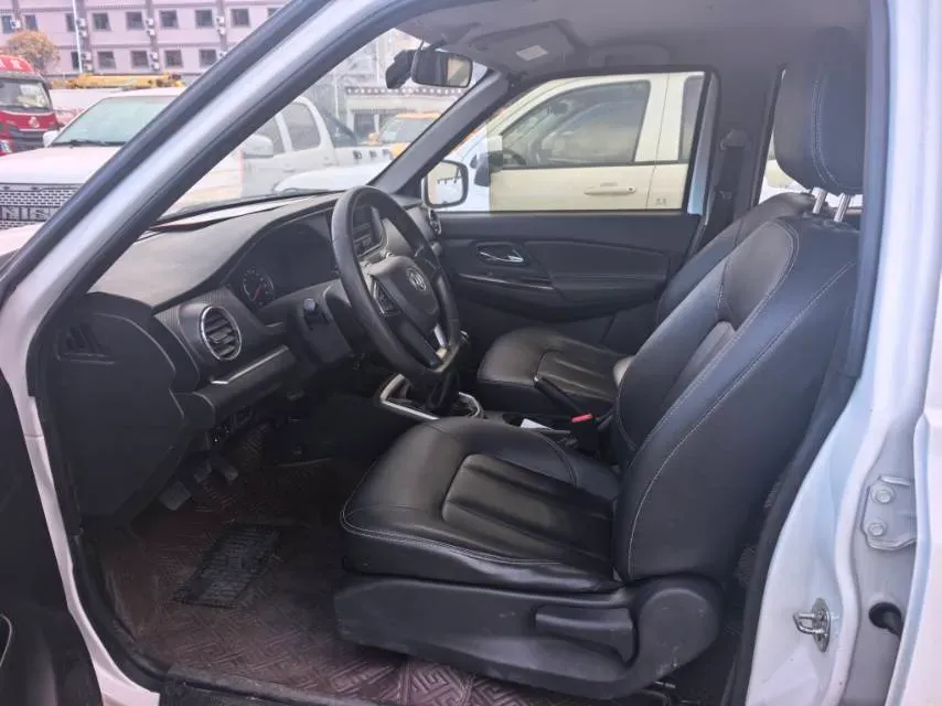 2021 Dongfeng RuiQi 2.4L 158HP L4 5MT,autocango,china used car exporter,china ev exporter,chinese used car exporter,chinese used ev exporter