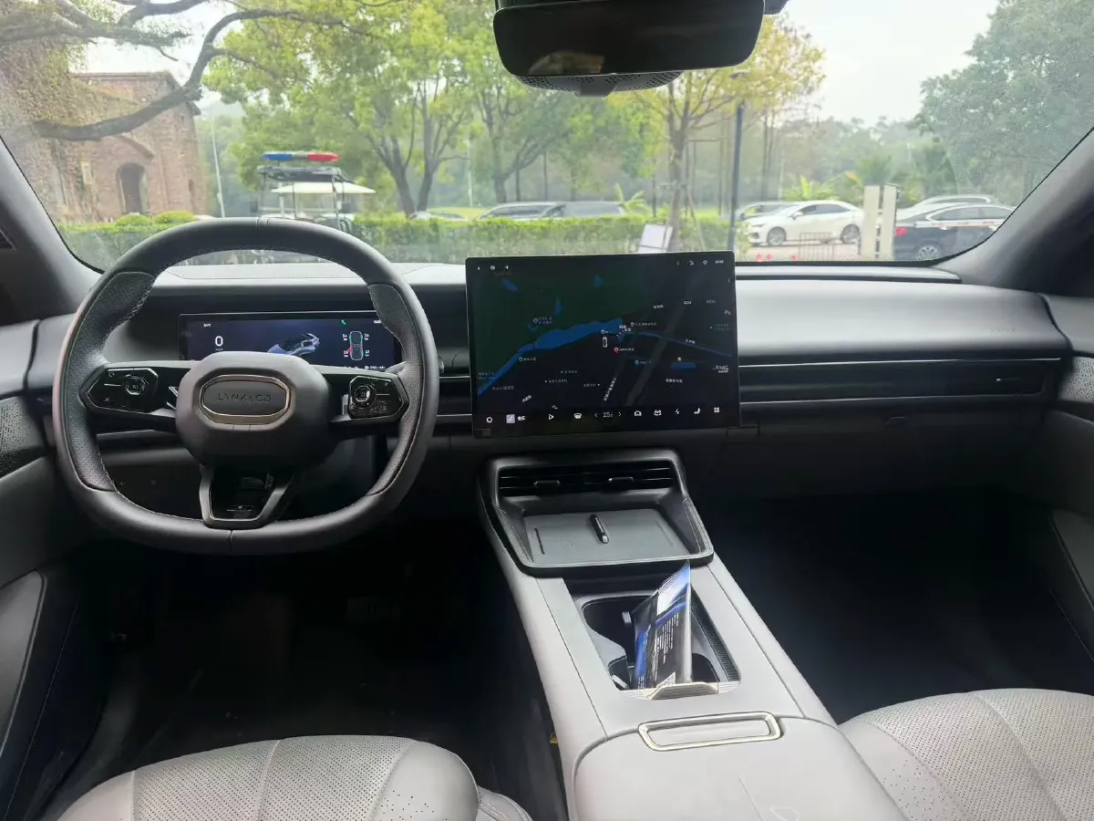 2024 LYNK&CO 01 2.0T 254HP L4 8AT,autocango,china used car exporter,china ev exporter,chinese used car exporter,chinese used ev exporter