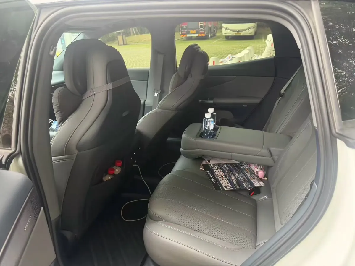 2024 LYNK&CO 01 2.0T 254HP L4 8AT,autocango,china used car exporter,china ev exporter,chinese used car exporter,chinese used ev exporter