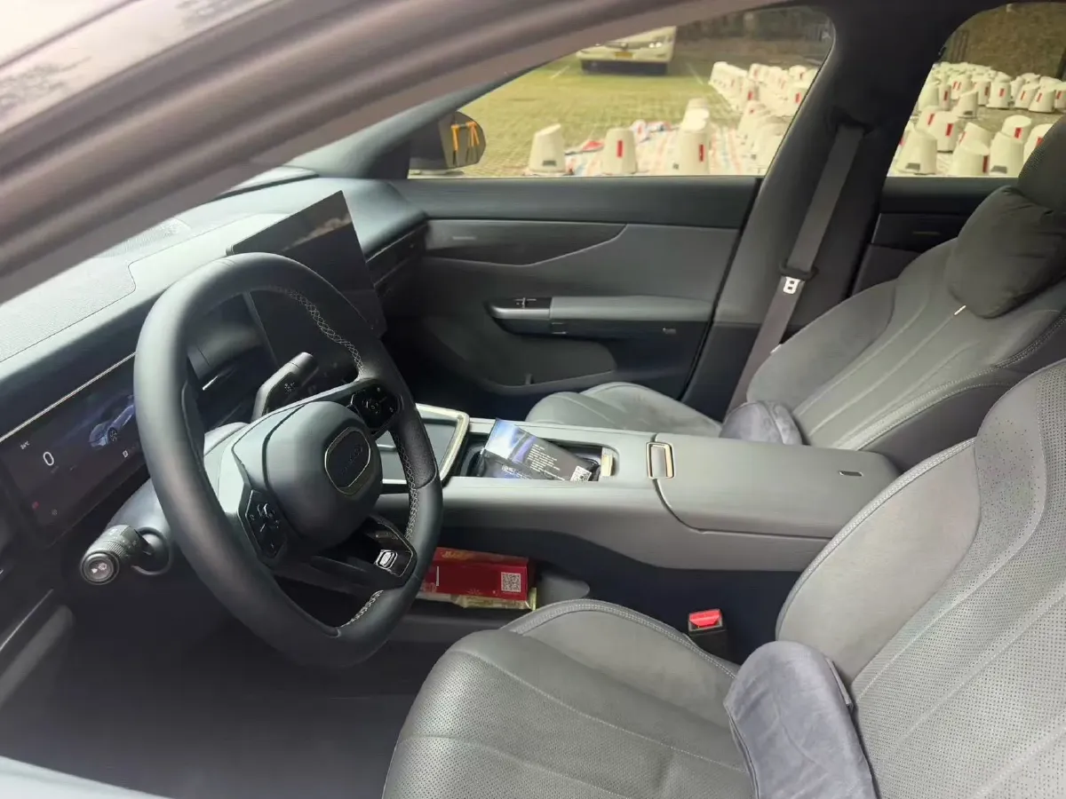 2024 LYNK&CO 01 2.0T 254HP L4 8AT,autocango,china used car exporter,china ev exporter,chinese used car exporter,chinese used ev exporter