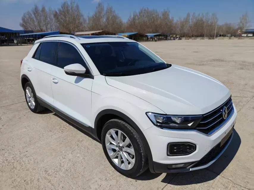 2022 Volkswagen T-Roc 1.4T 150HP L4 7DCT,autocango,china used car exporter,china ev exporter,chinese used car exporter,chinese used ev exporter