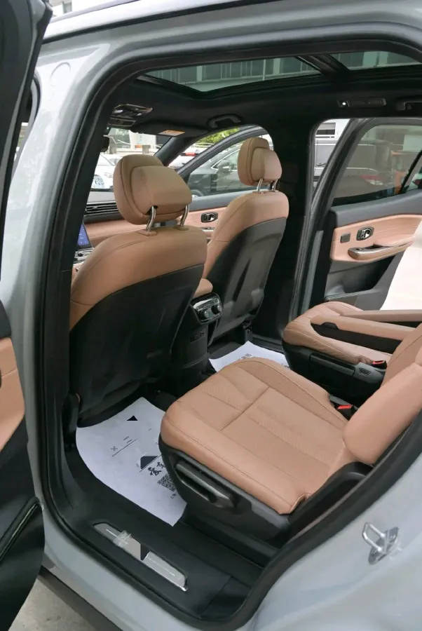 2020 NIO ES8 BEV 70KWH,autocango,china used car exporter,china ev exporter,chinese used car exporter,chinese used ev exporter