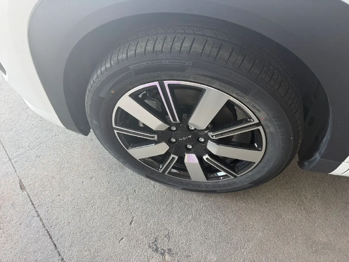 2026 Aion AION i60 REEV 101HP REEV,autocango,china used car exporter,china ev exporter,chinese used car exporter,chinese used ev exporter