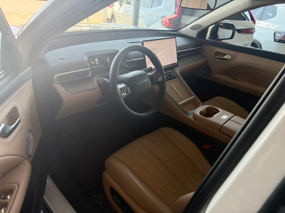 2026 Aion AION i60 REEV 101HP REEV,autocango,china used car exporter,china ev exporter,chinese used car exporter,chinese used ev exporter