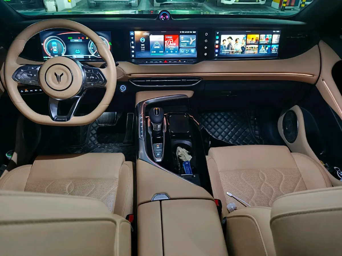 2021 Voyah FREE Range Extended 109HP REEV 33KWH,autocango,china used car exporter,china ev exporter,chinese used car exporter,chinese used ev exporter