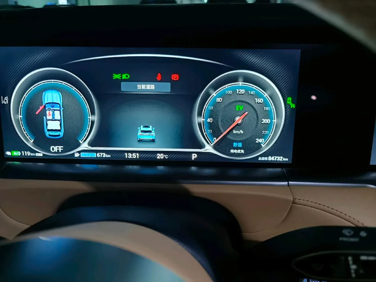 2021 Voyah FREE Range Extended 109HP REEV 33KWH,autocango,china used car exporter,china ev exporter,chinese used car exporter,chinese used ev exporter