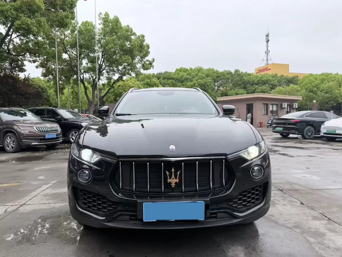2018 Maserati Levante 3.0T 350HP V6 8AT,autocango,china used car exporter,china ev exporter,chinese used car exporter,chinese used ev exporter