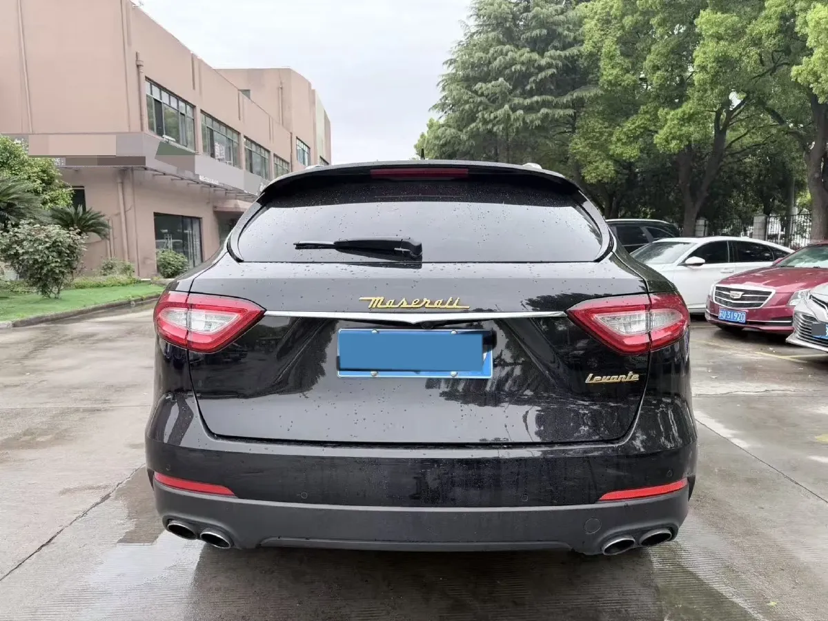 2018 Maserati Levante 3.0T 350HP V6 8AT,autocango,china used car exporter,china ev exporter,chinese used car exporter,chinese used ev exporter